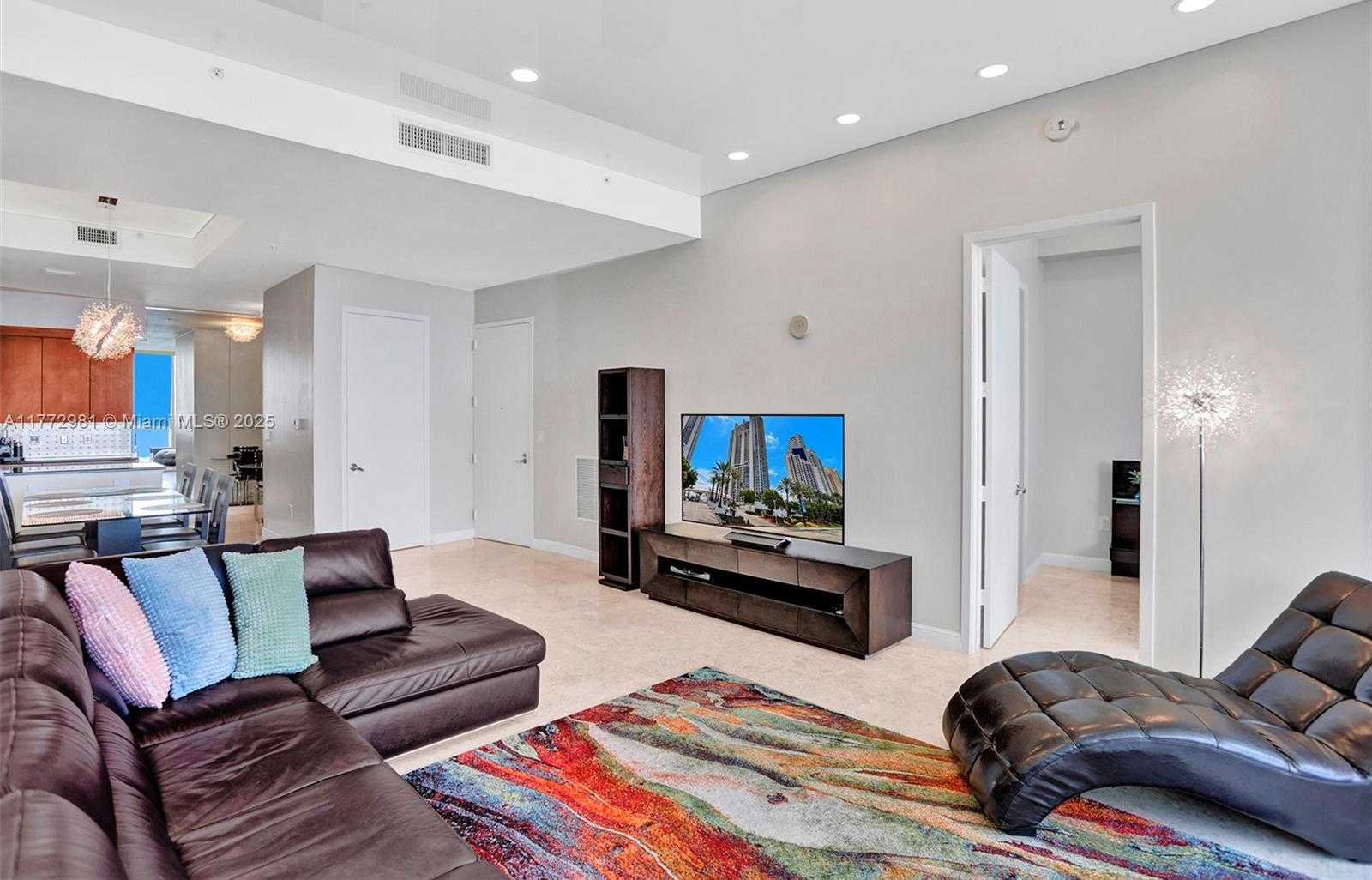 Small Image of 18101 COLLINS AVE #5104, Sunny Isles Beach Number 30