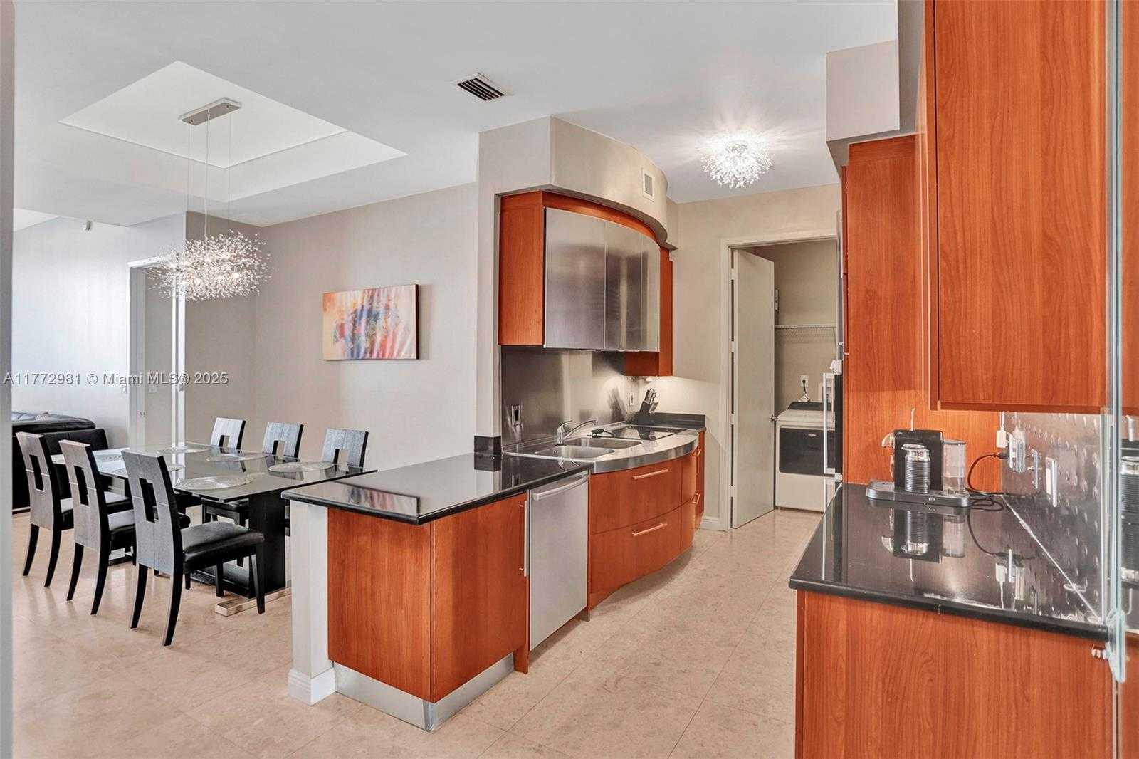 Small Image of 18101 COLLINS AVE #5104, Sunny Isles Beach Number 32