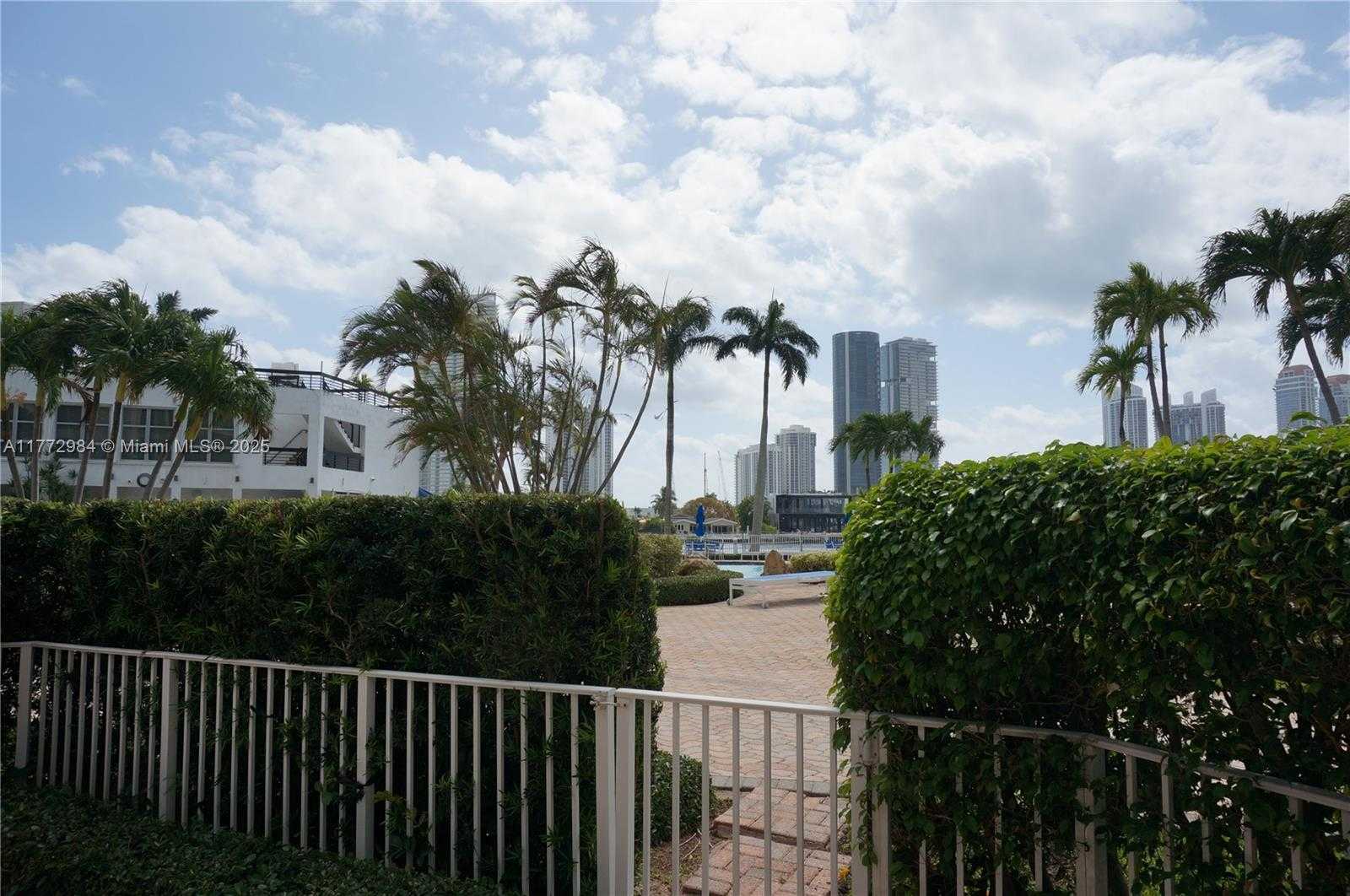 Small Image of 19101 NORTH EAST 36TH CT #108, Aventura Number 30