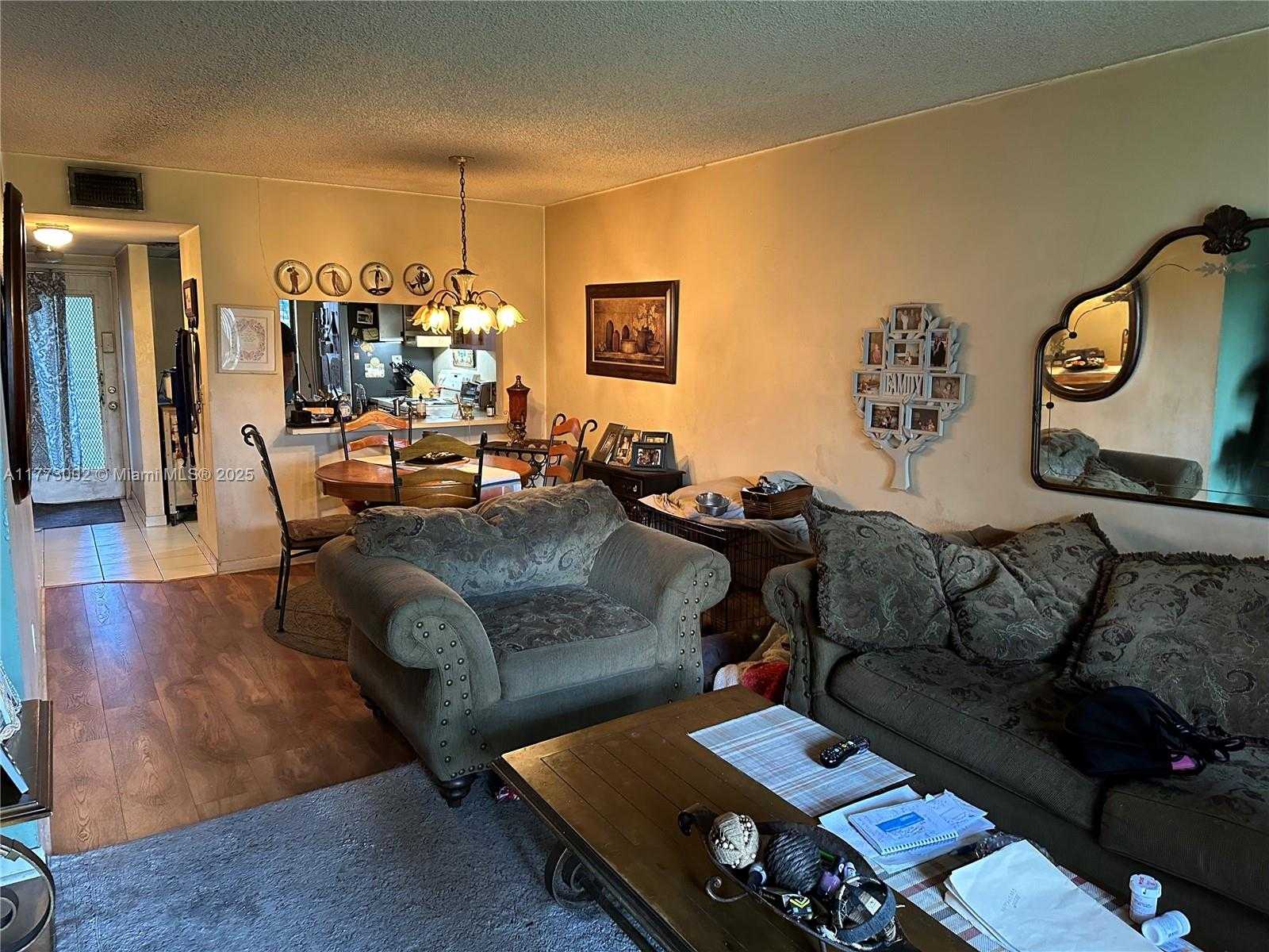 Small Image of 10130 SUNRISE LAKES BLVD #112, Sunrise Number 13