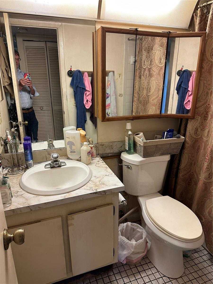 Small Image of 10130 SUNRISE LAKES BLVD #112, Sunrise Number 28