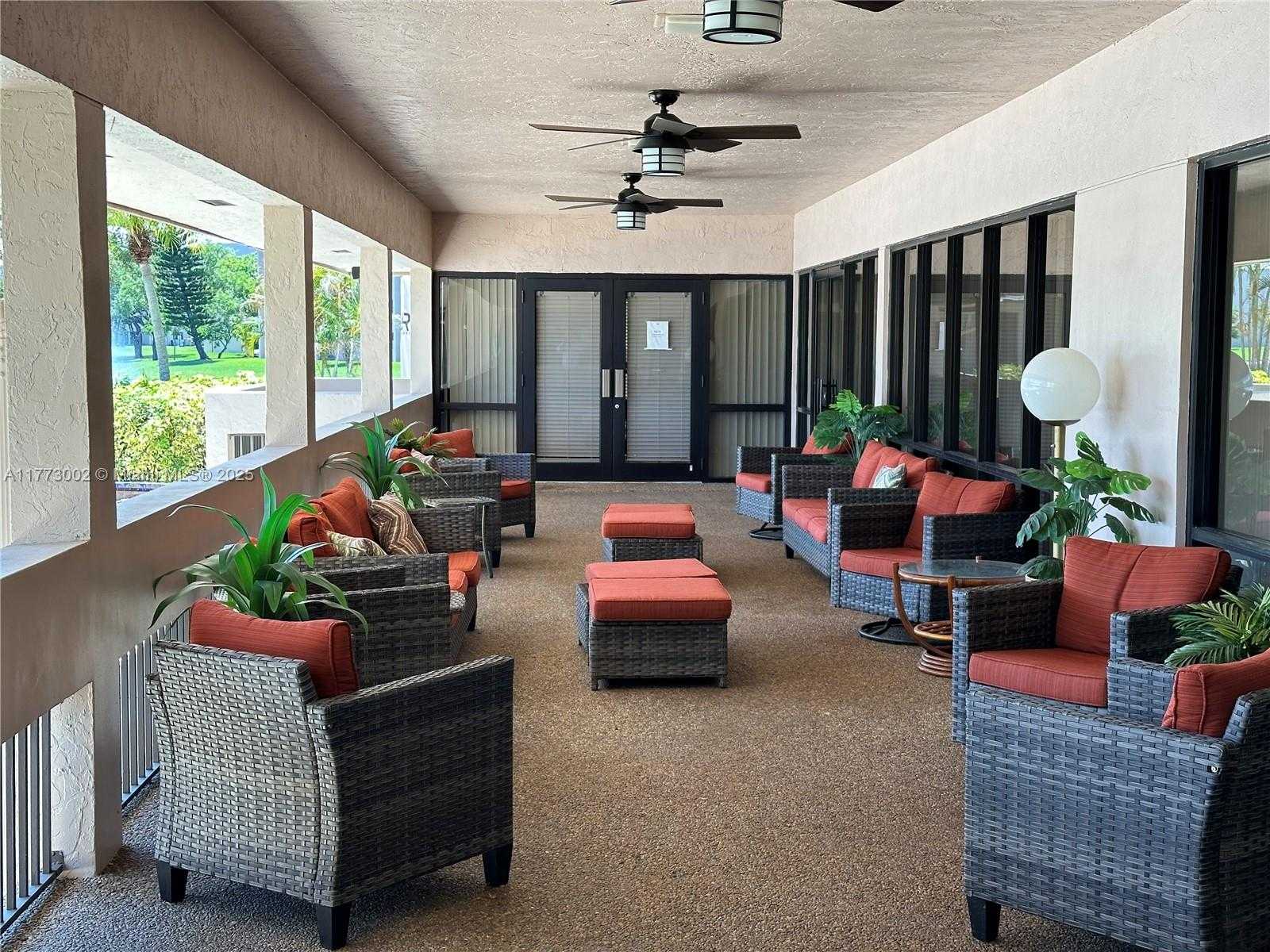 Small Image of 10130 SUNRISE LAKES BLVD #112, Sunrise Number 36