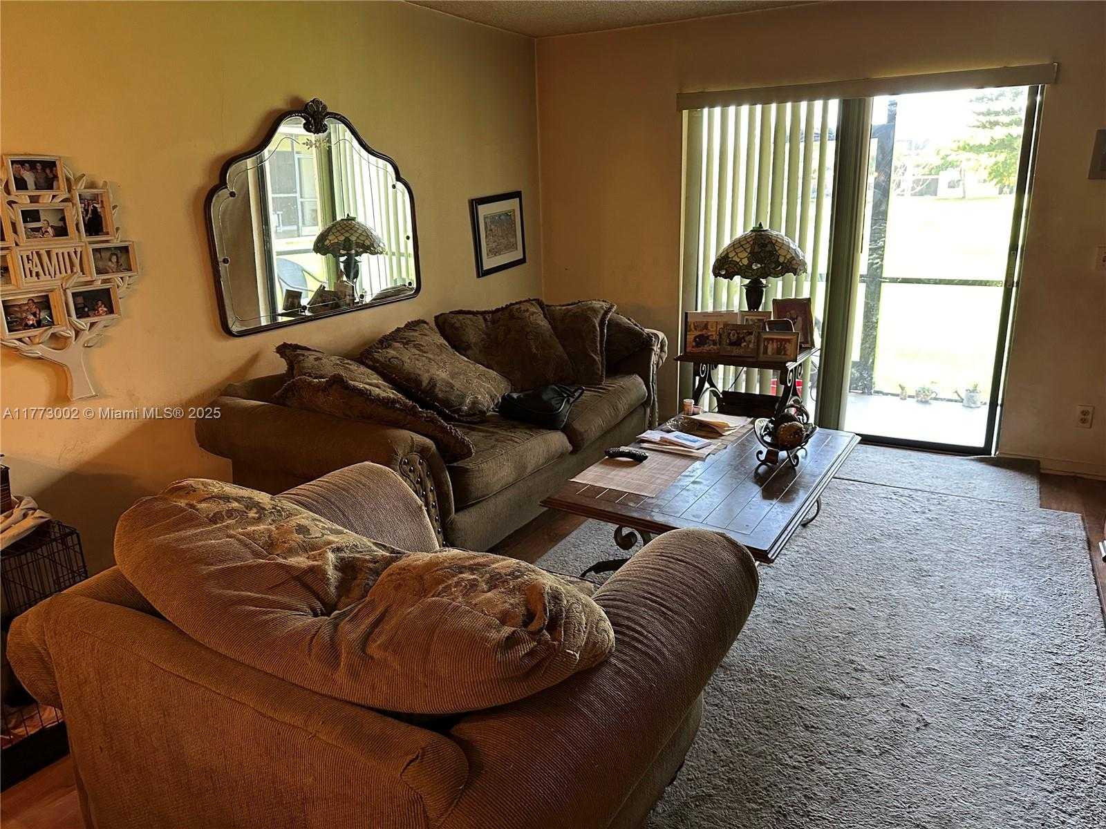 Small Image of 10130 SUNRISE LAKES BLVD #112, Sunrise Number 5