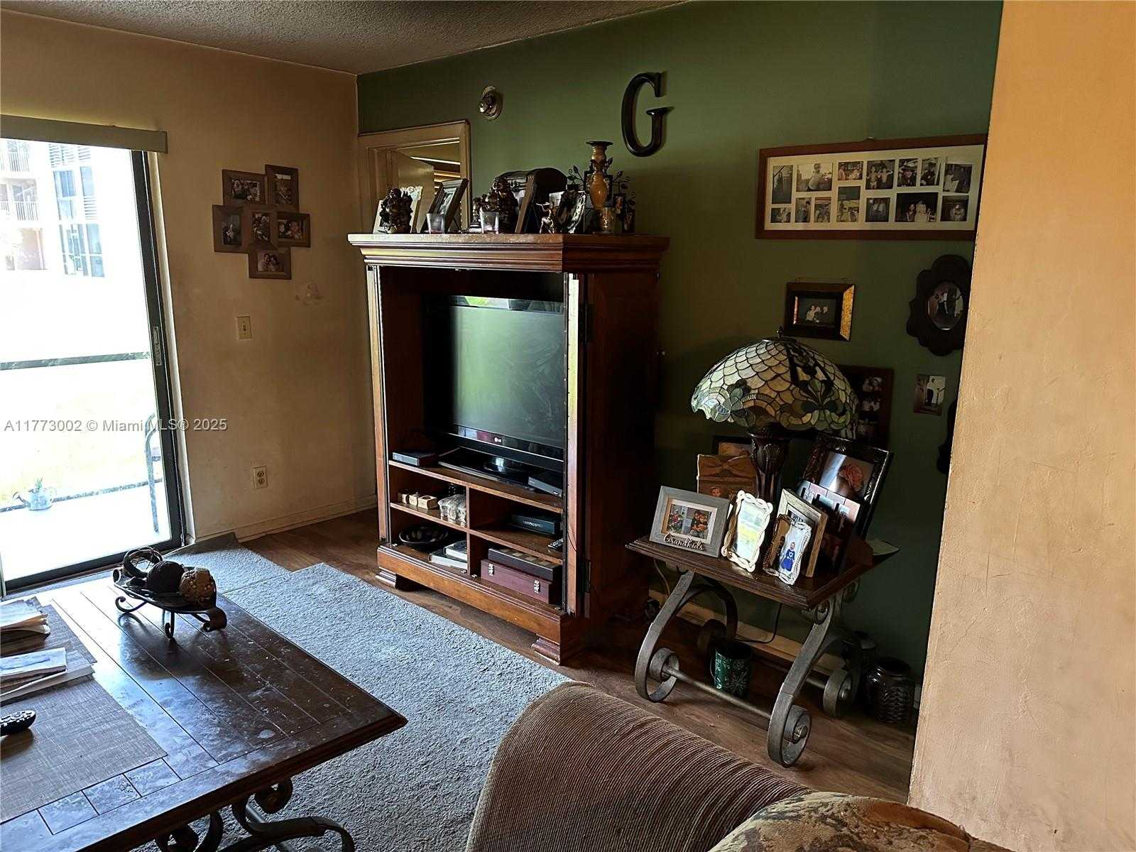 Small Image of 10130 SUNRISE LAKES BLVD #112, Sunrise Number 6