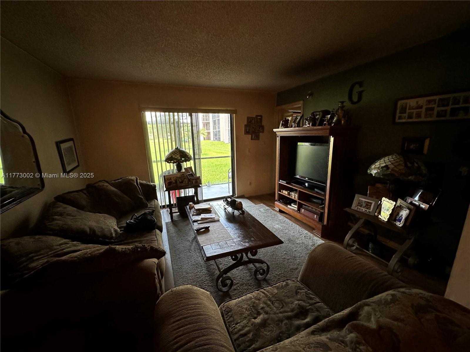 Small Image of 10130 SUNRISE LAKES BLVD #112, Sunrise Number 7