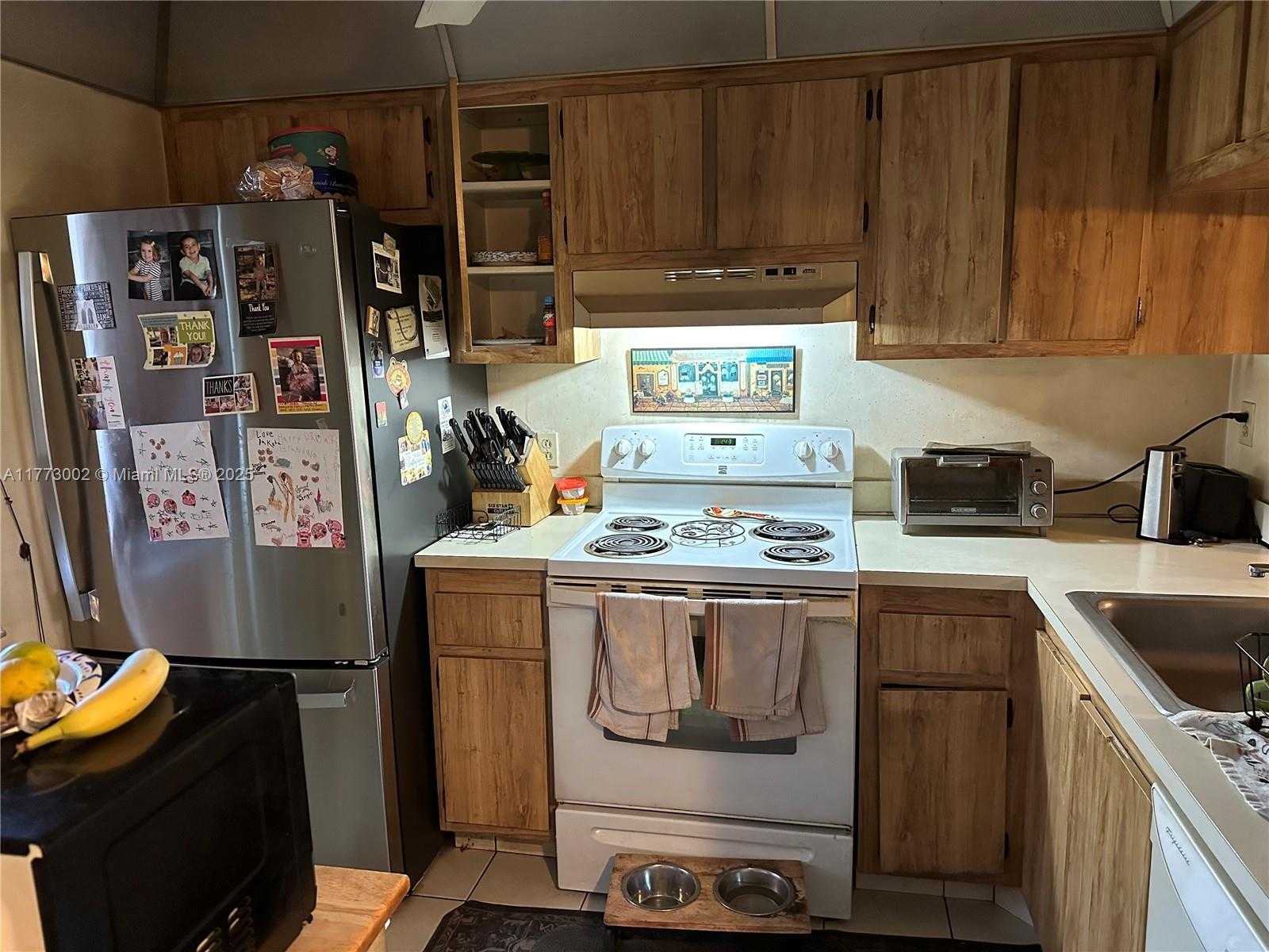 Small Image of 10130 SUNRISE LAKES BLVD #112, Sunrise Number 9