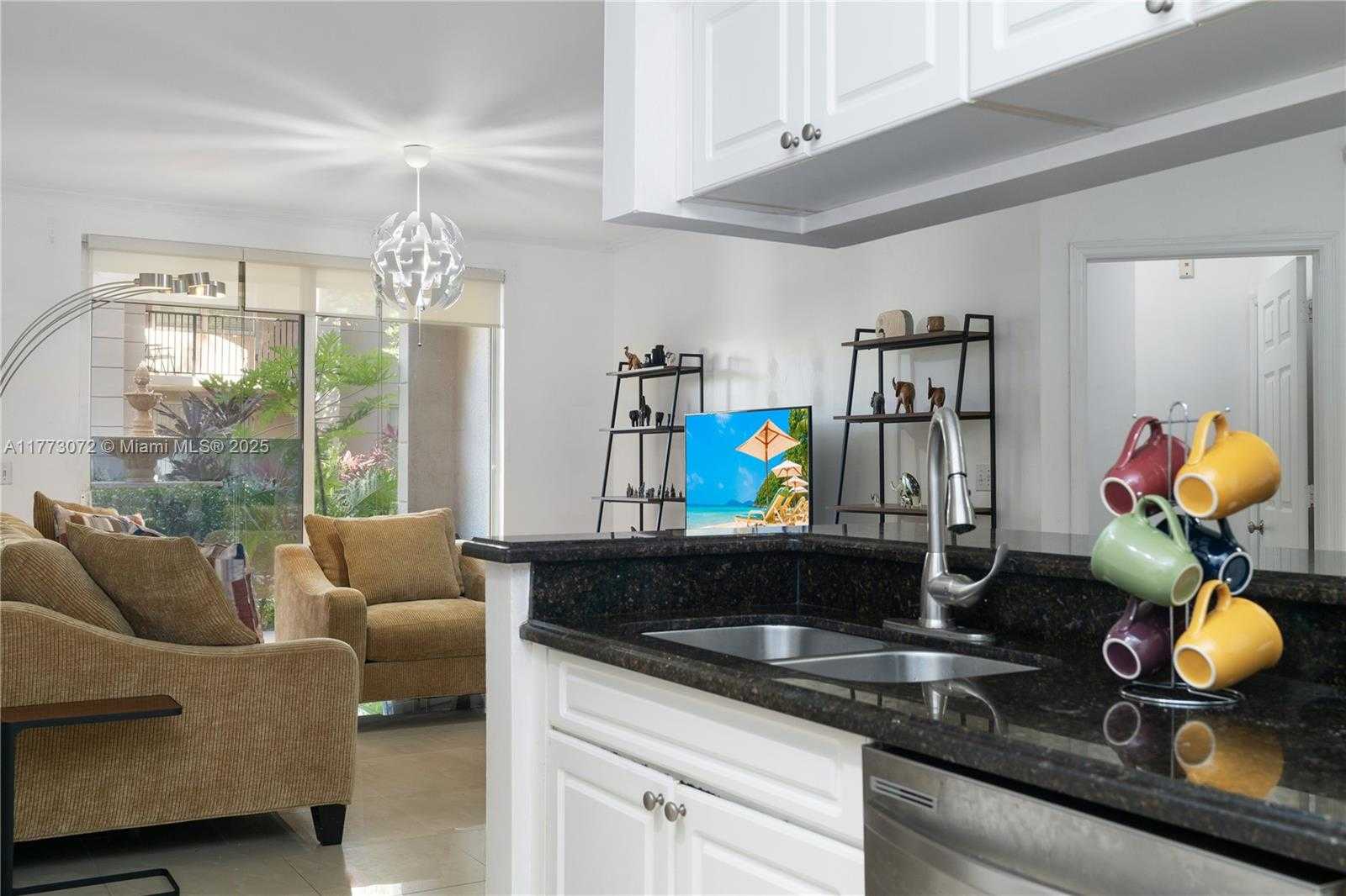 Small Image of 17125 NORTH BAY RD #3104, Sunny Isles Beach Number 15