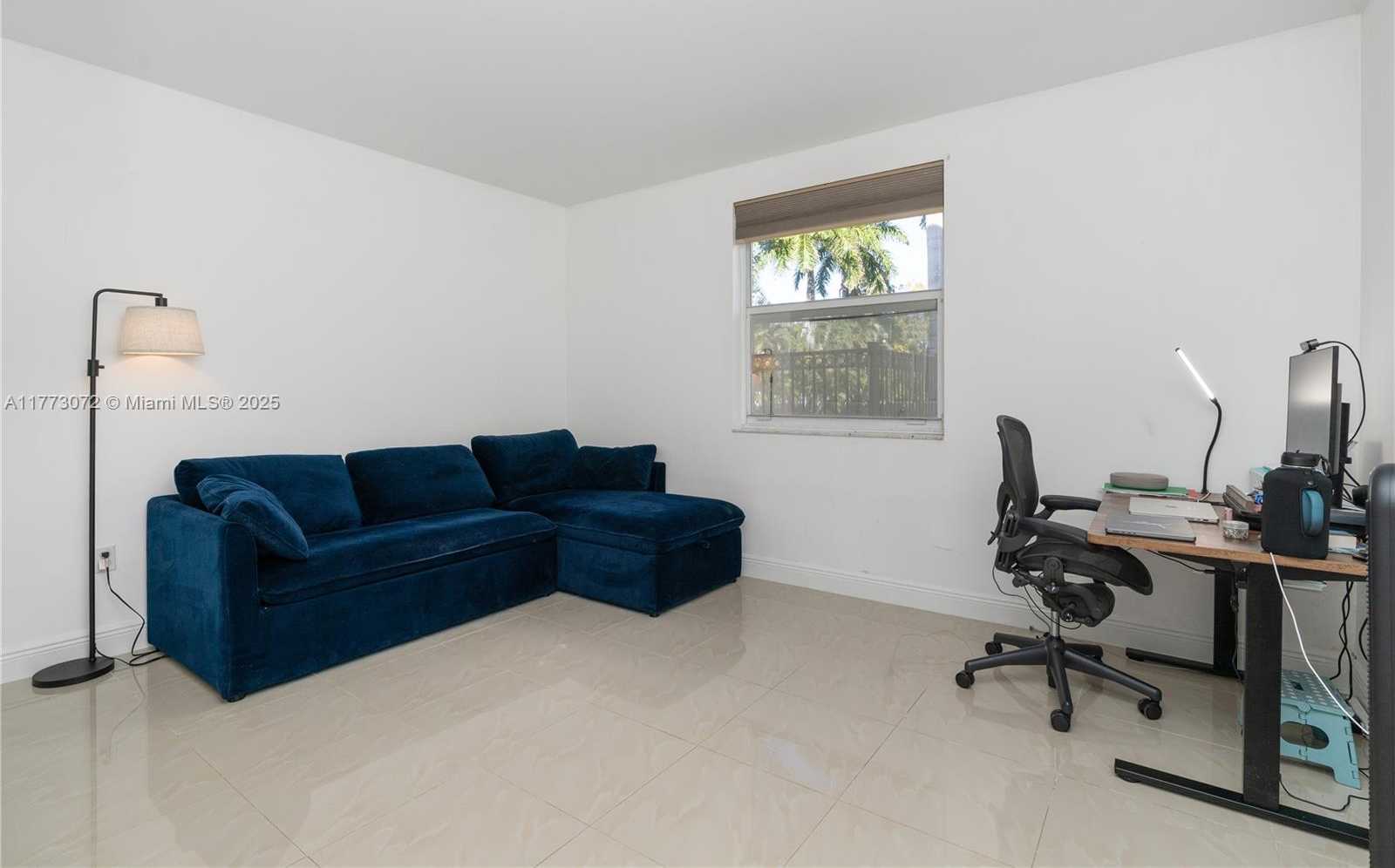 Small Image of 17125 NORTH BAY RD #3104, Sunny Isles Beach Number 27