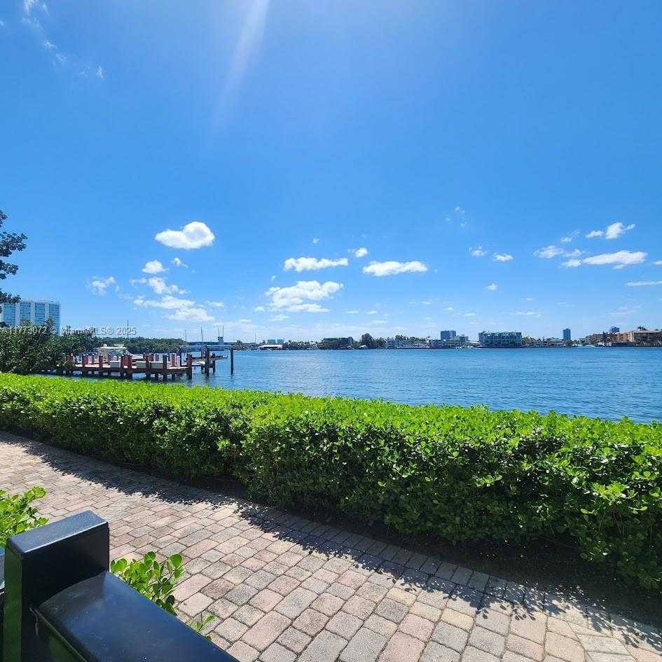 Small Image of 17125 NORTH BAY RD #3104, Sunny Isles Beach Number 39