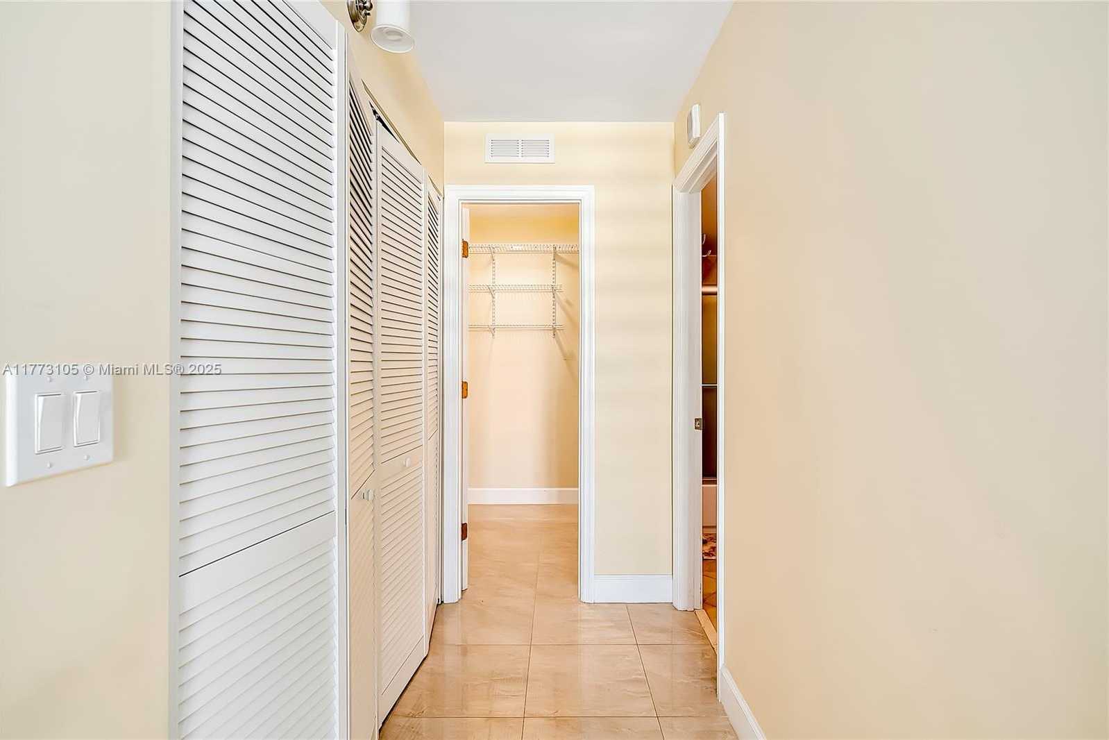 Small Image of 1849 SOUTH OCEAN DR #711, Hallandale Beach Number 12