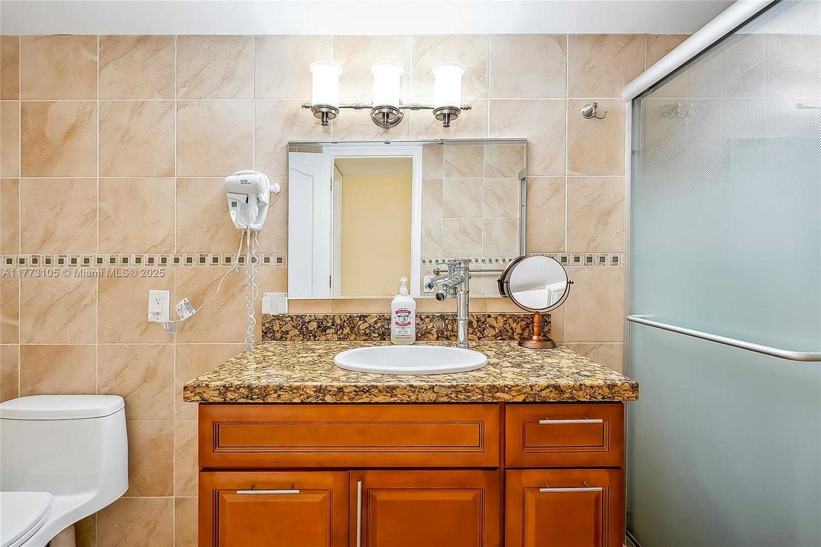 Small Image of 1849 SOUTH OCEAN DR #711, Hallandale Beach Number 14