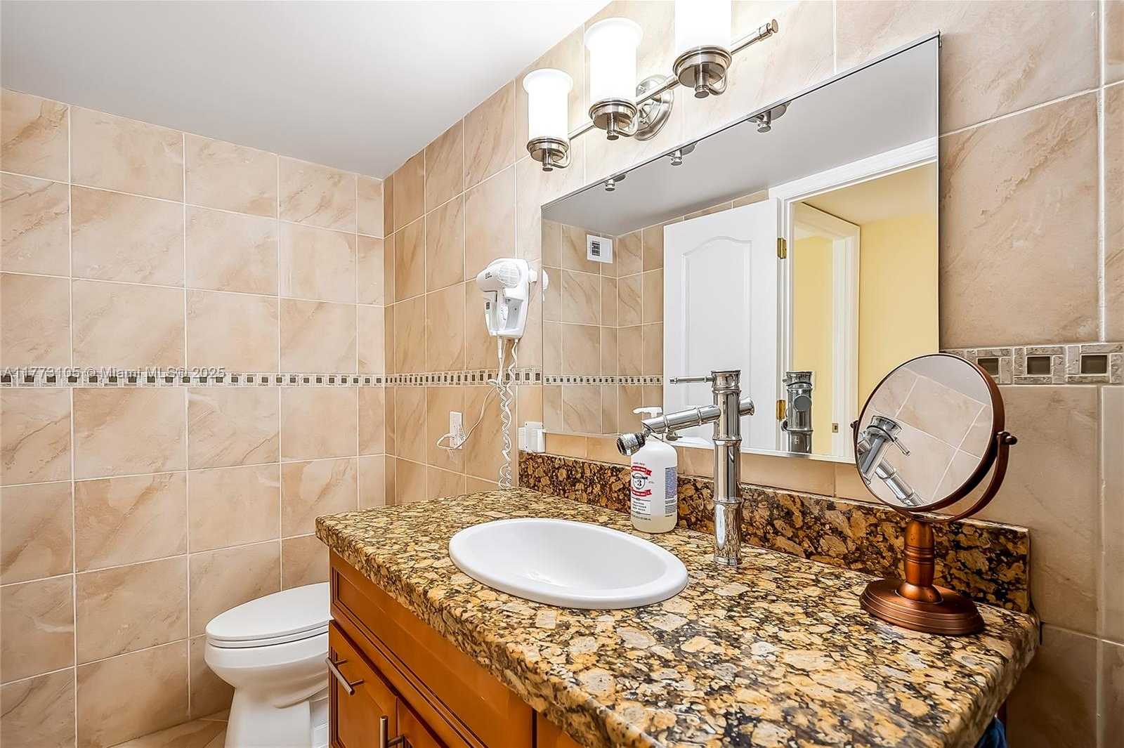 Small Image of 1849 SOUTH OCEAN DR #711, Hallandale Beach Number 16
