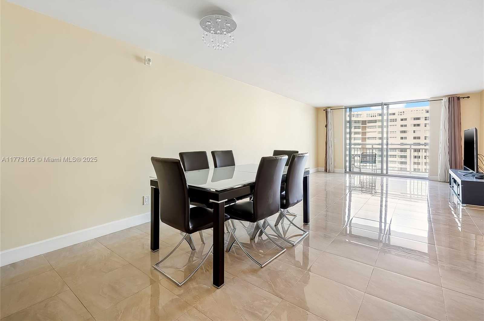 Small Image of 1849 SOUTH OCEAN DR #711, Hallandale Beach Number 29