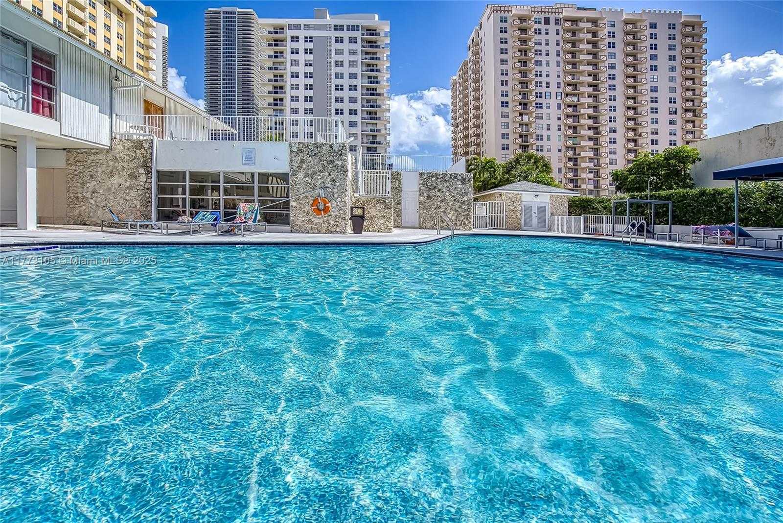 Small Image of 1849 SOUTH OCEAN DR #711, Hallandale Beach Number 32