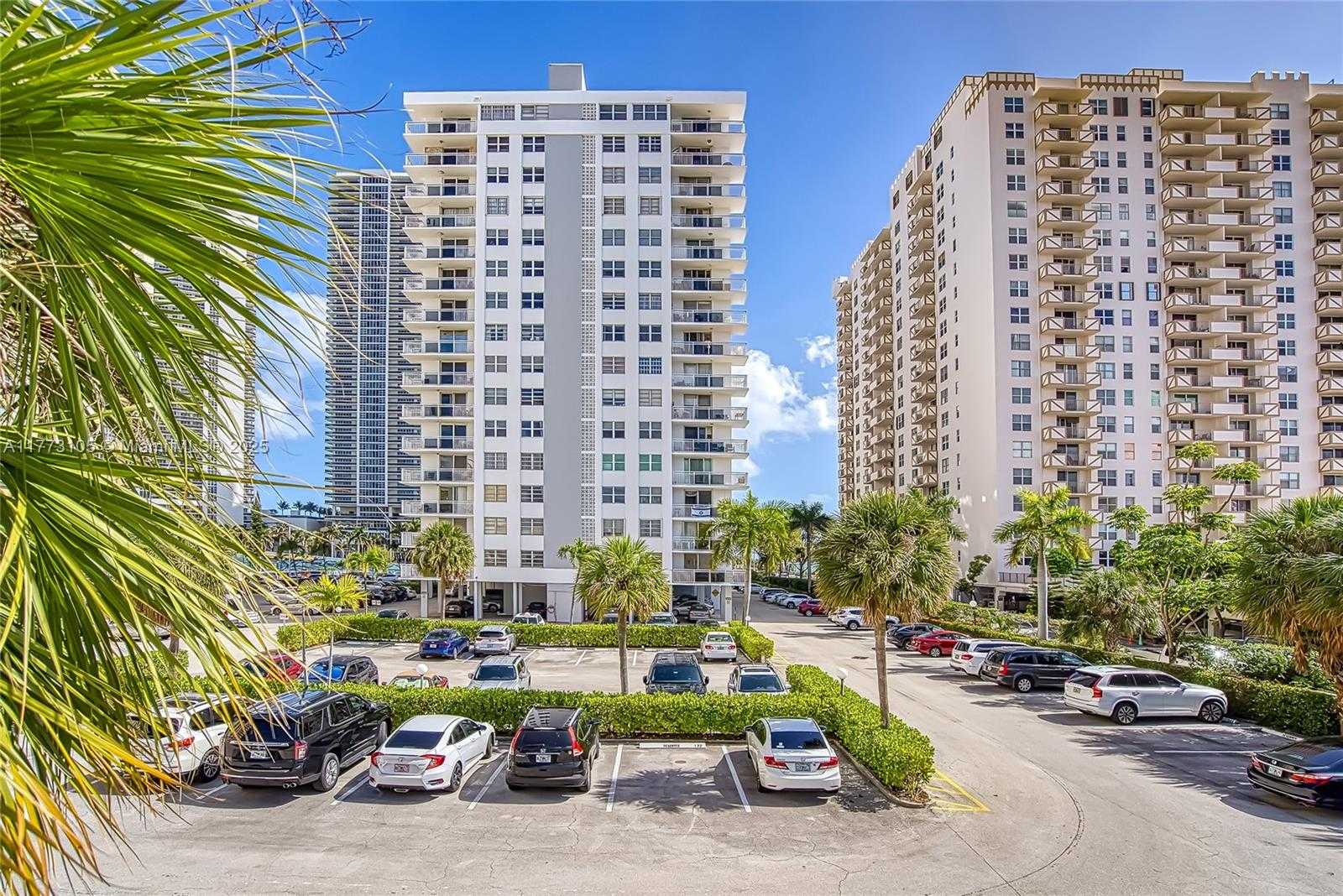 Small Image of 1849 SOUTH OCEAN DR #711, Hallandale Beach Number 35