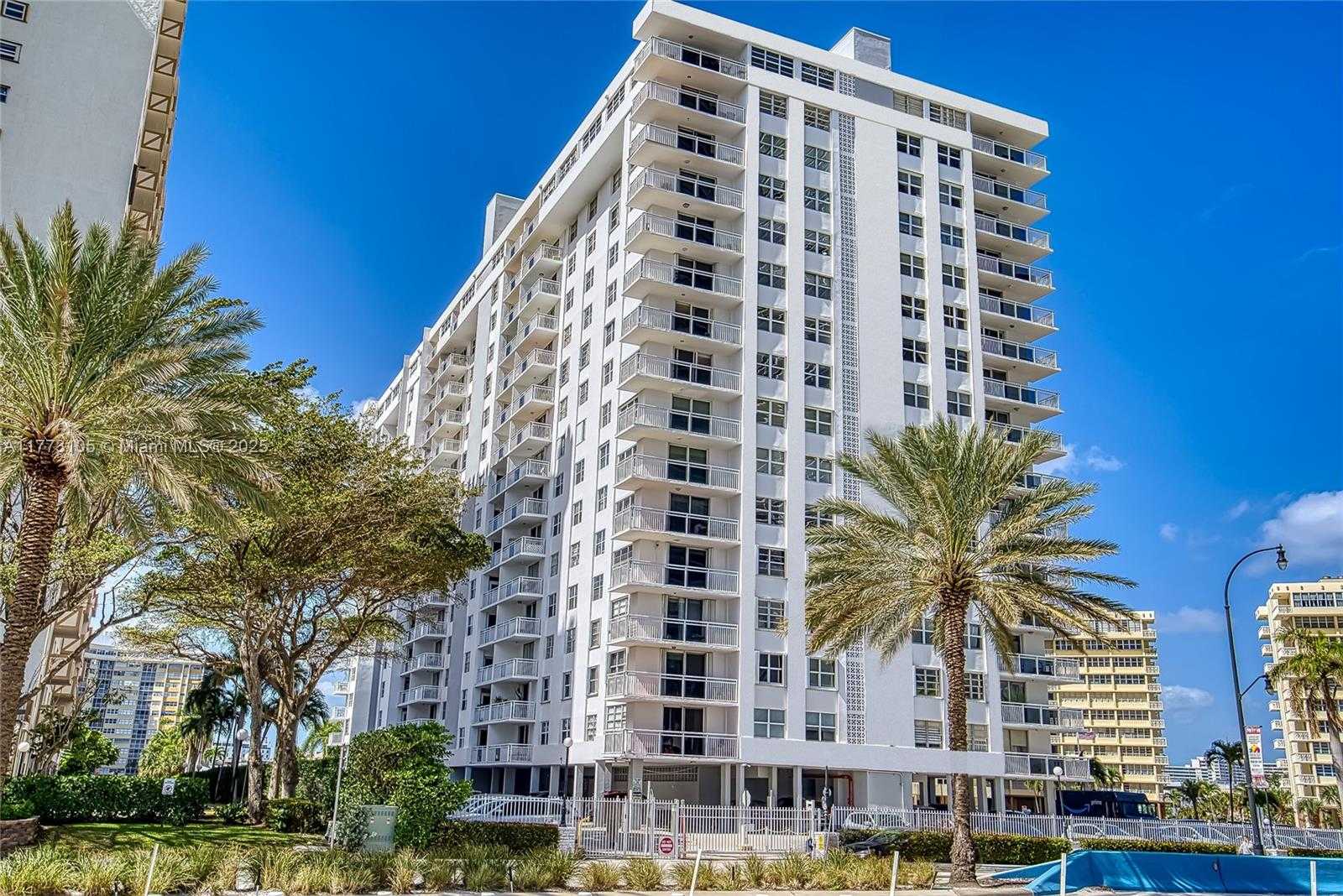 Small Image of 1849 SOUTH OCEAN DR #711, Hallandale Beach Number 39