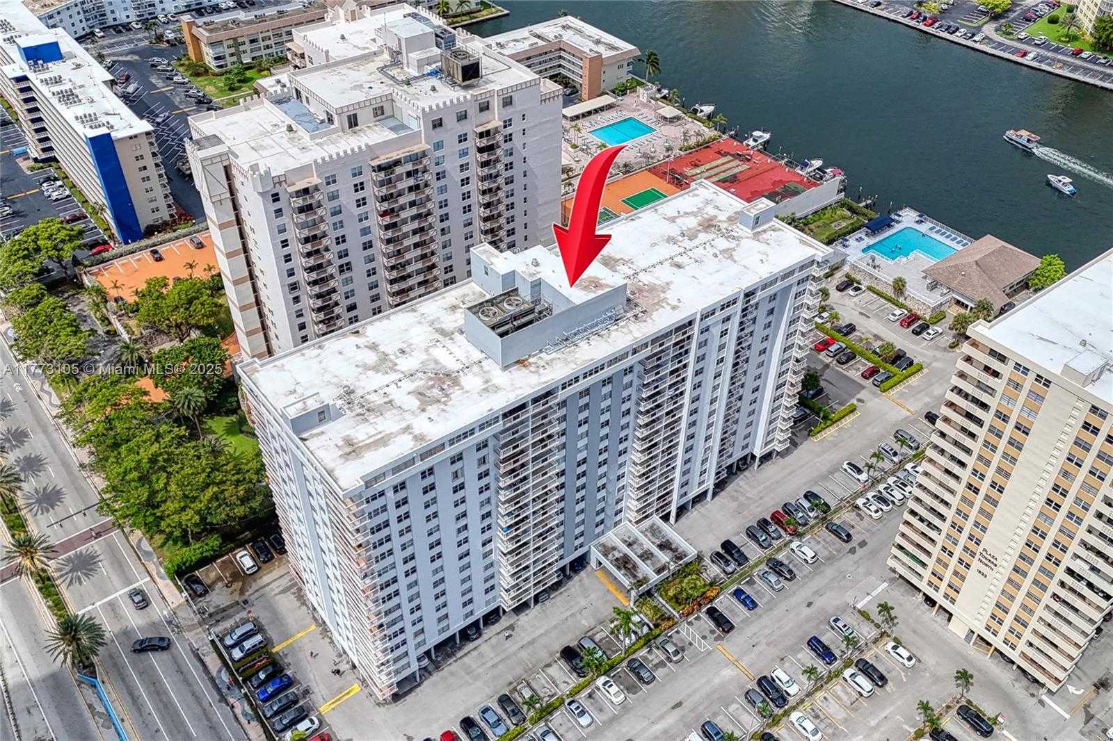 Small Image of 1849 SOUTH OCEAN DR #711, Hallandale Beach Number 41