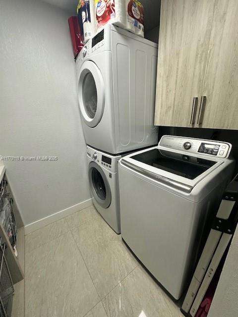 Small Image of 8920 PALM TREE LN #8920, Pembroke Pines Number 30