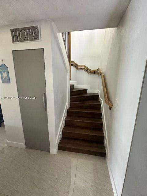 Small Image of 8920 PALM TREE LN #8920, Pembroke Pines Number 39