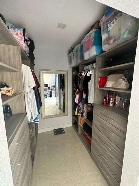 Small Image of 8920 PALM TREE LN #8920, Pembroke Pines Number 65
