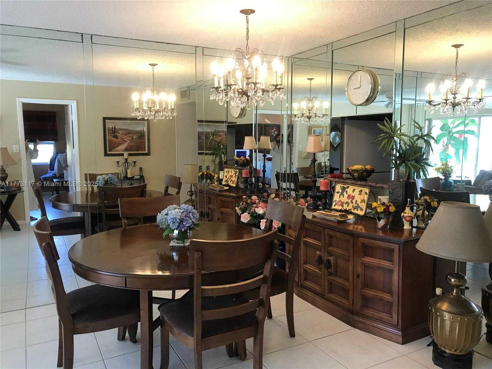 Small Image of 9801 SUNRISE LAKES BLVD #301, Sunrise Number 13