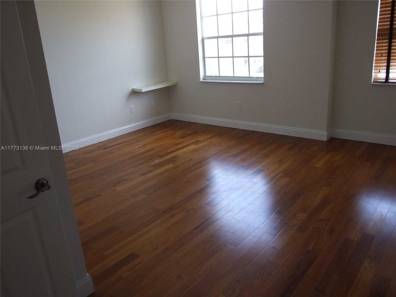 Small Image of 14082 SOUTH WEST 50TH CT, Miramar Number 8