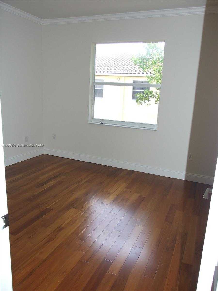 Small Image of 14082 SOUTH WEST 50TH CT, Miramar Number 9