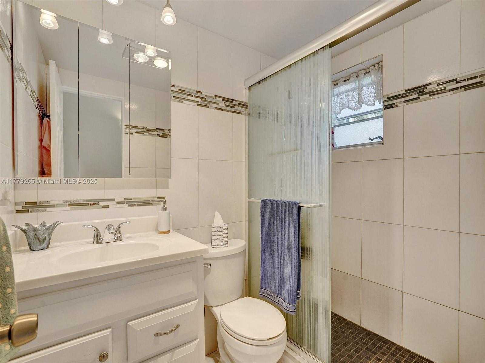 Small Image of 17090 NORTH EAST 14TH AVE #104, North Miami Beach Number 13