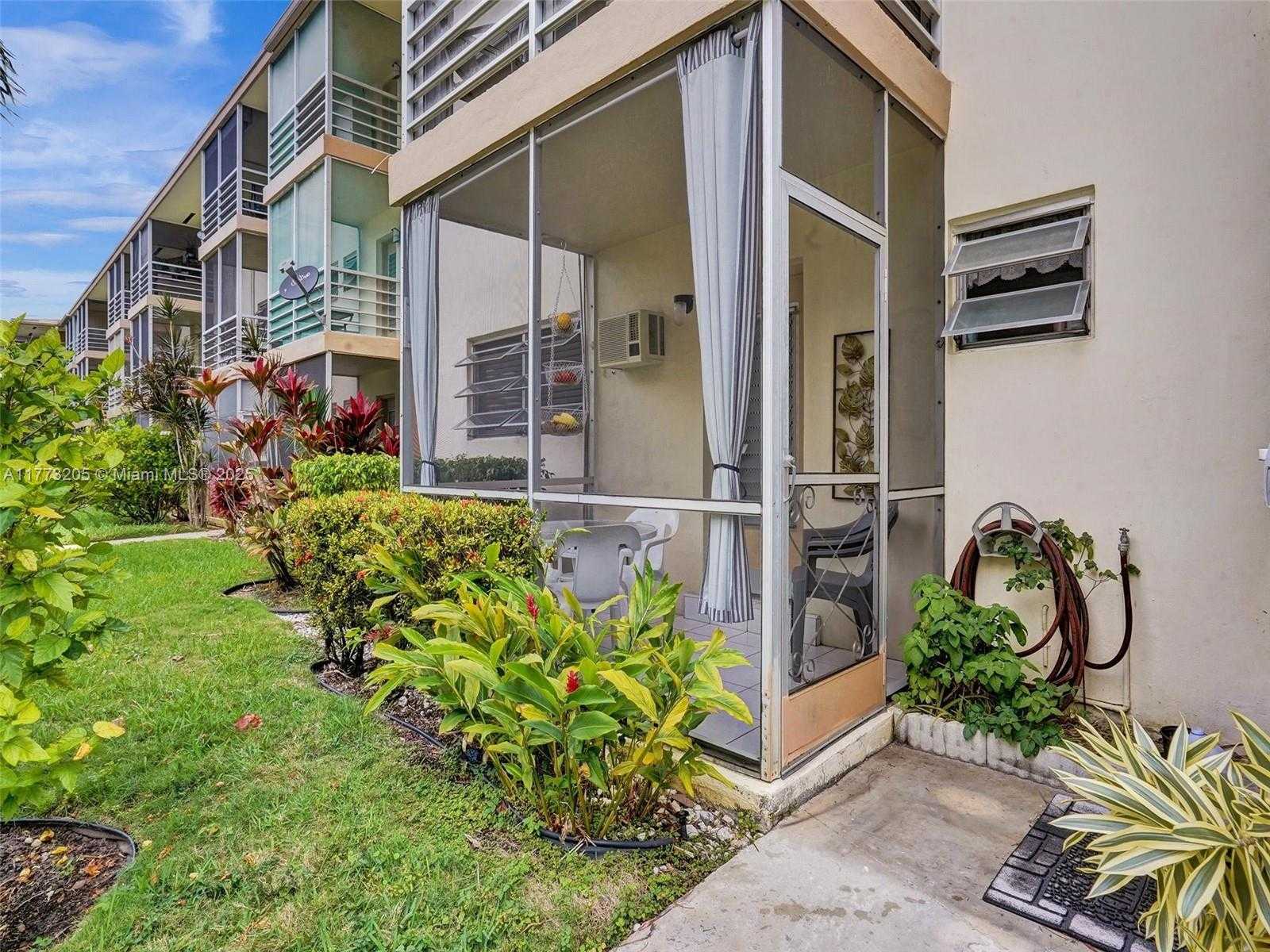 Small Image of 17090 NORTH EAST 14TH AVE #104, North Miami Beach Number 21