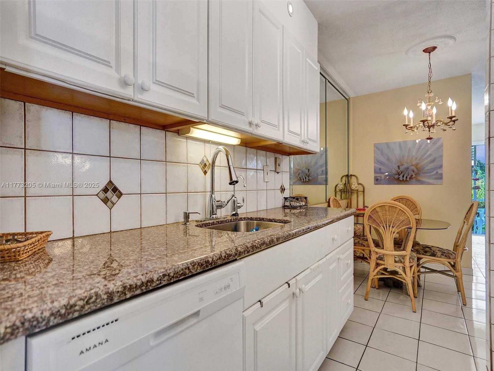 Small Image of 17090 NORTH EAST 14TH AVE #104, North Miami Beach Number 4