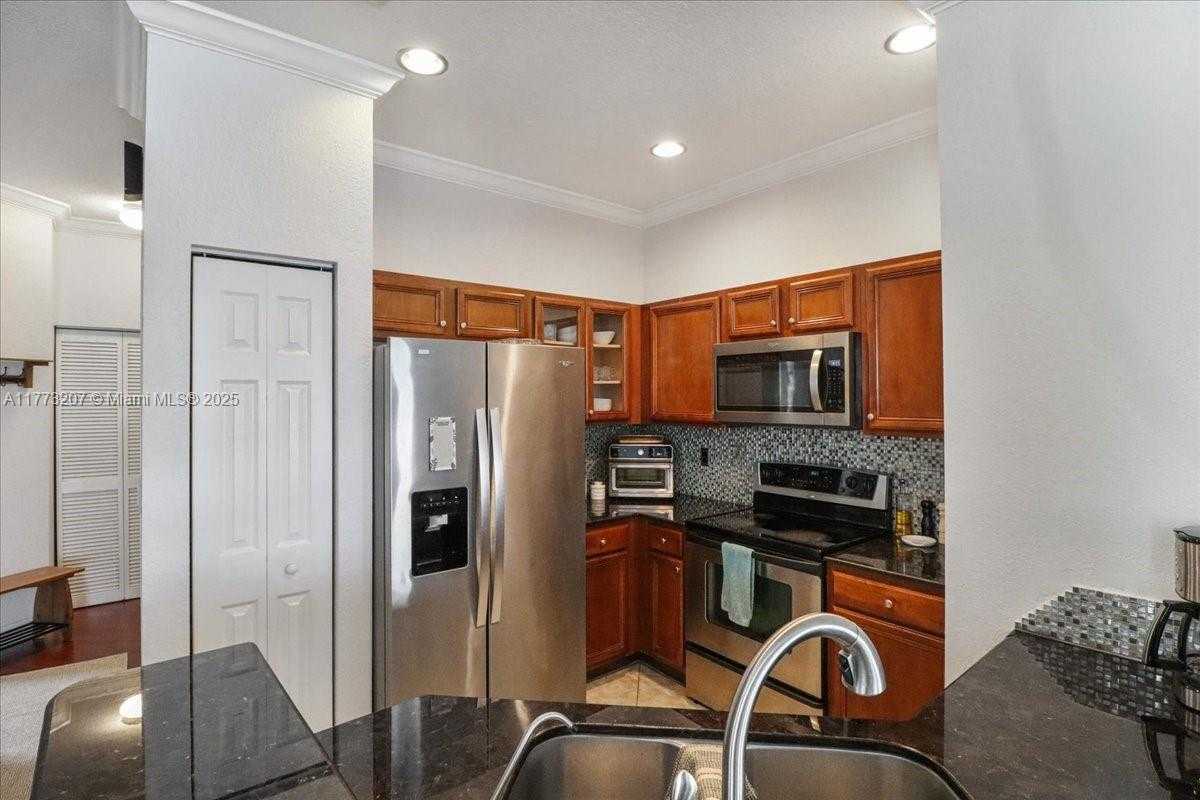 Small Image of 4371 SOUTH WEST 131ST LN #3204, Miramar Number 18