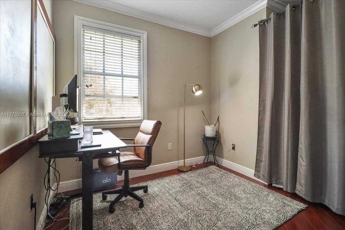 Small Image of 4371 SOUTH WEST 131ST LN #3204, Miramar Number 19