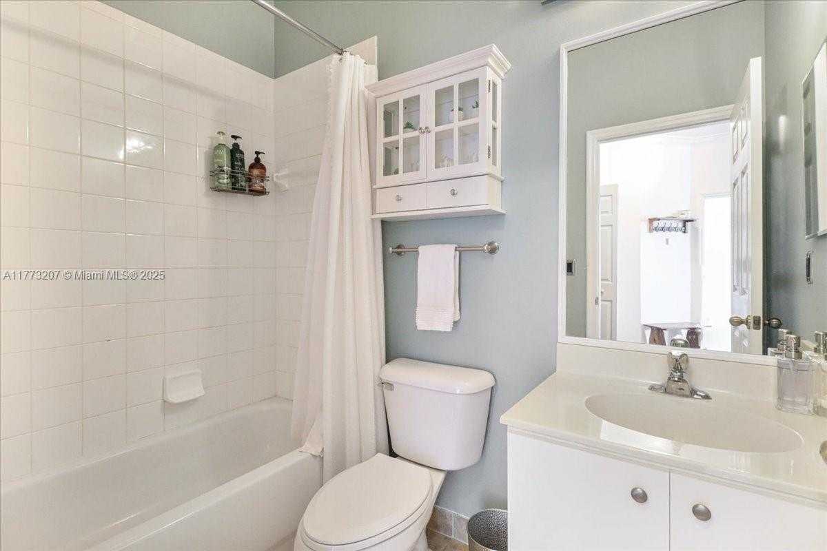 Small Image of 4371 SOUTH WEST 131ST LN #3204, Miramar Number 24