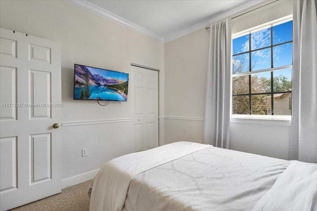 Small Image of 4371 SOUTH WEST 131ST LN #3204, Miramar Number 30