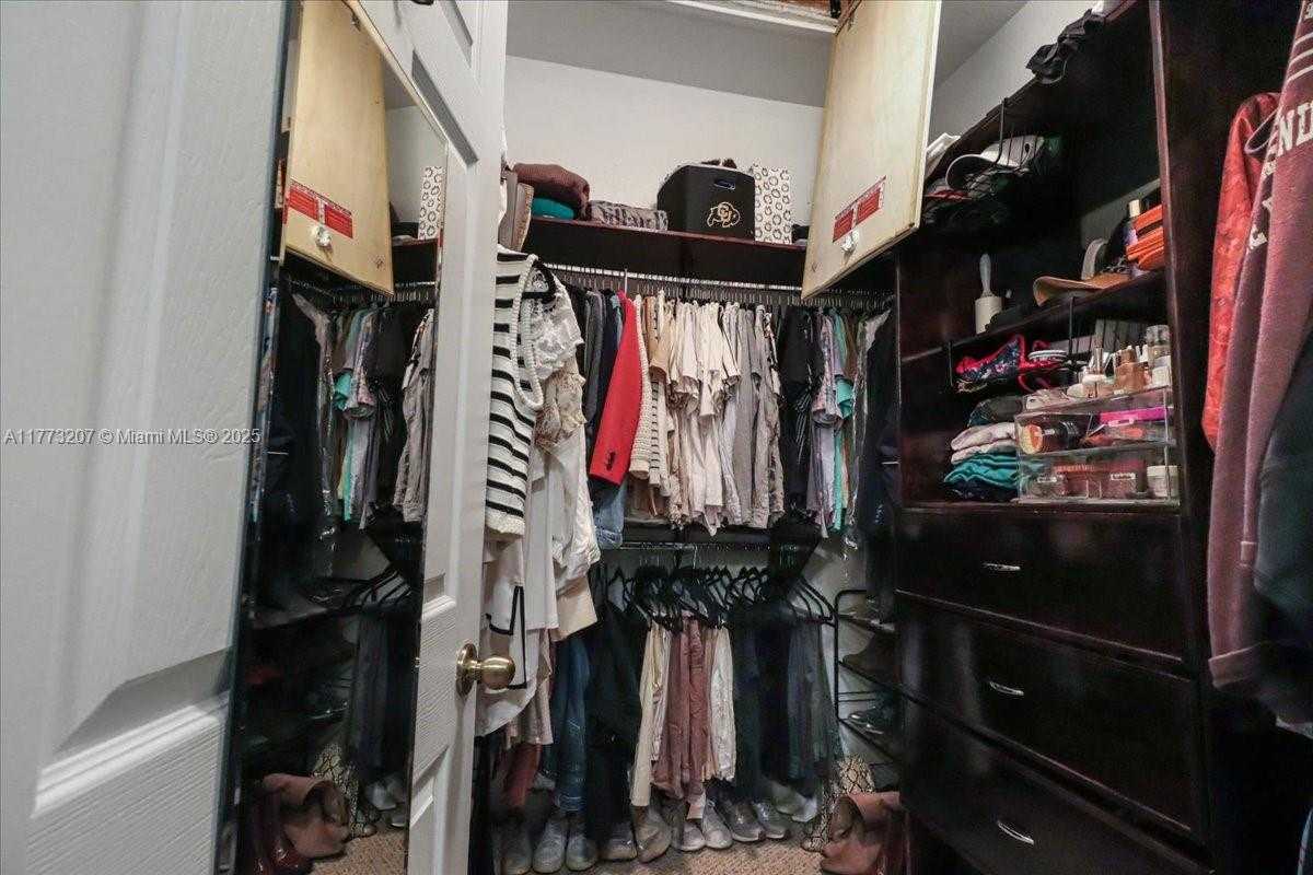 Small Image of 4371 SOUTH WEST 131ST LN #3204, Miramar Number 41