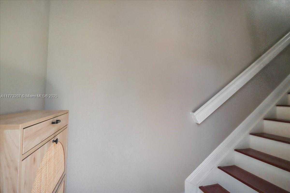 Small Image of 4371 SOUTH WEST 131ST LN #3204, Miramar Number 45