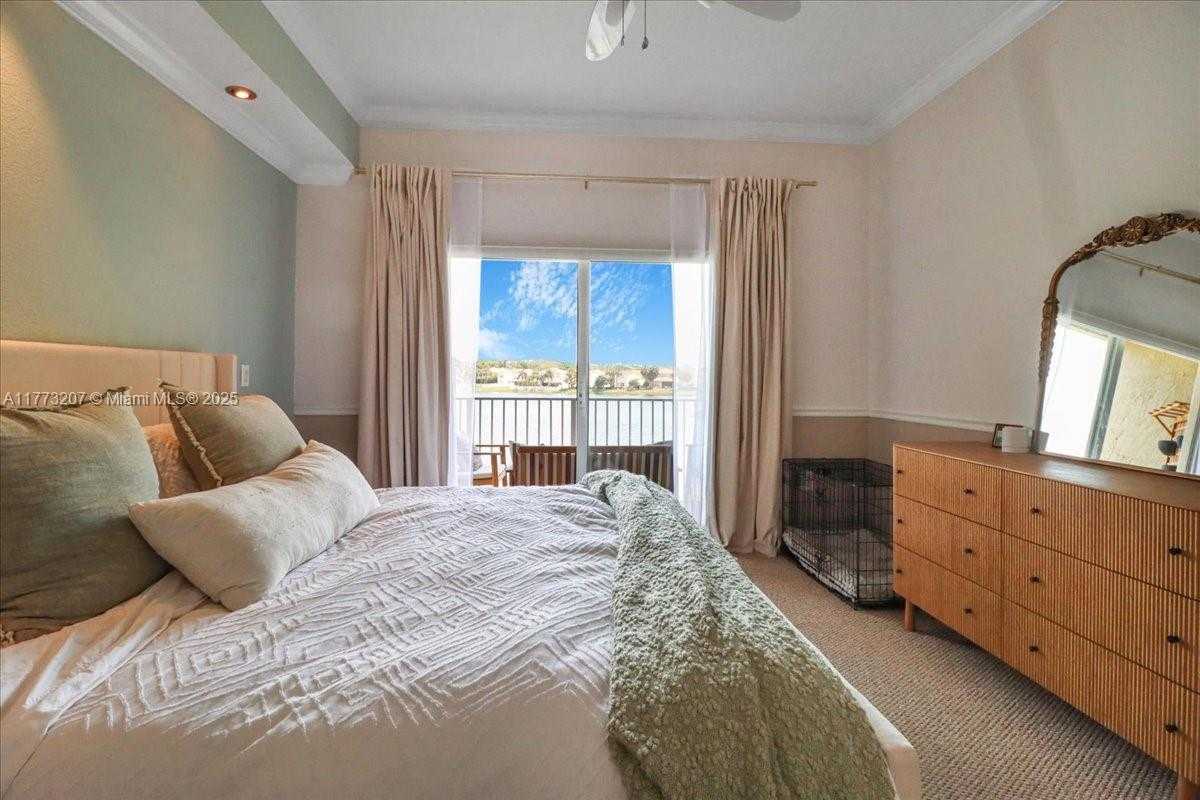 Small Image of 4371 SOUTH WEST 131ST LN #3204, Miramar Number 51