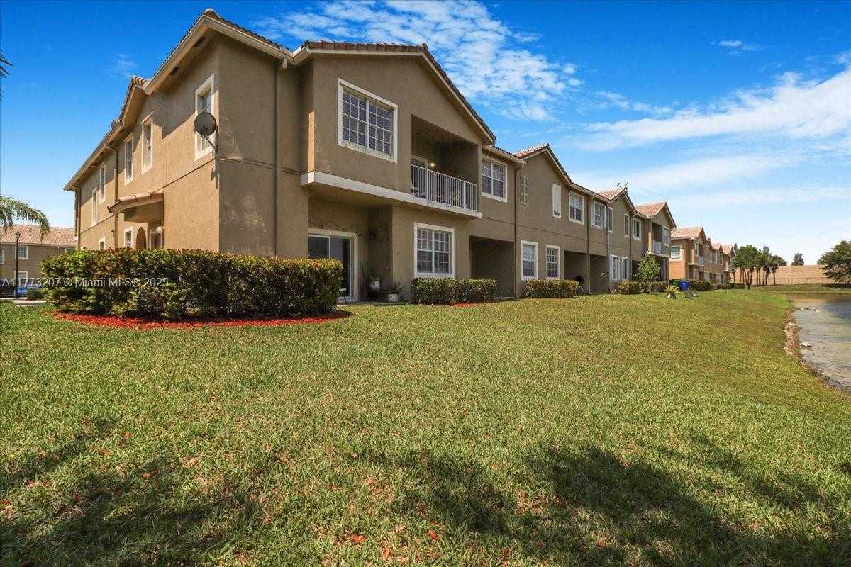 Small Image of 4371 SOUTH WEST 131ST LN #3204, Miramar Number 55