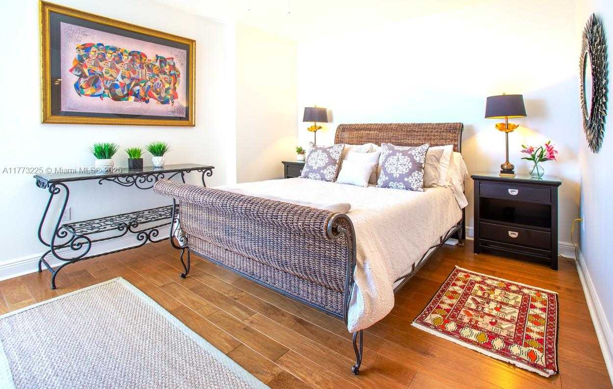 Small Image of 1850 SOUTH OCEAN DR #1004, Hallandale Beach Number 23