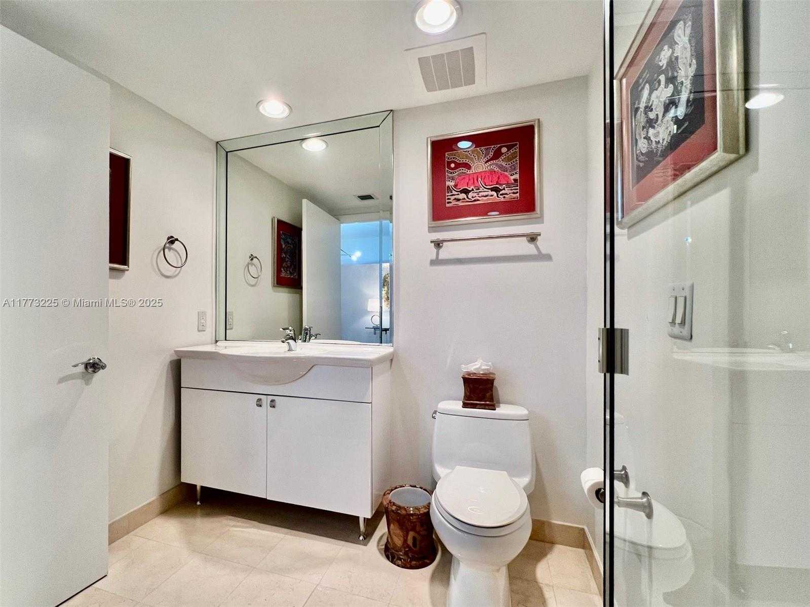 Small Image of 1850 SOUTH OCEAN DR #1004, Hallandale Beach Number 29