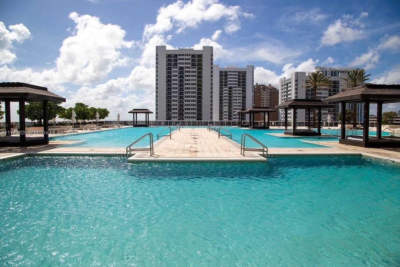 Small Image of 1850 SOUTH OCEAN DR #1004, Hallandale Beach Number 6