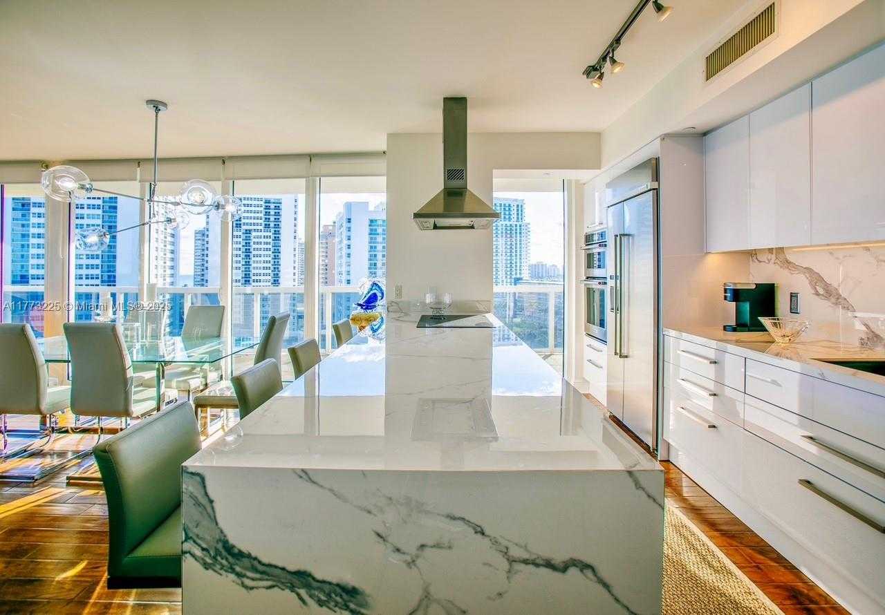 Small Image of 1850 SOUTH OCEAN DR #1004, Hallandale Beach Number 8