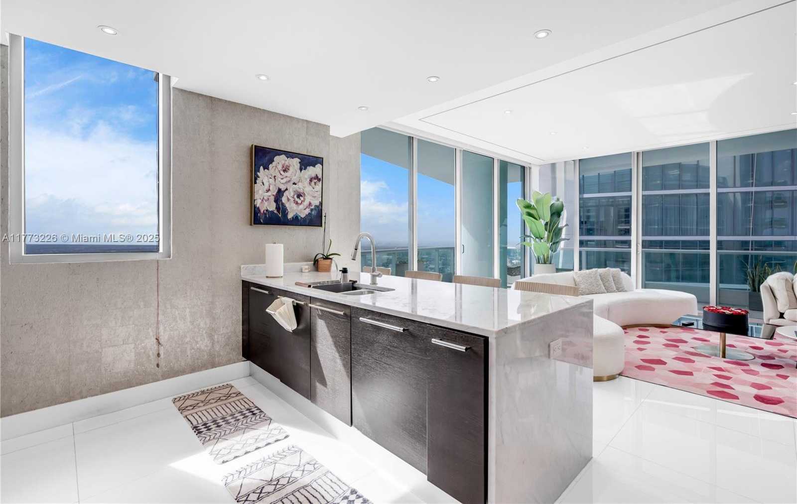 Small Image of 900 BISCAYNE BLVD #6109, Miami Number 10