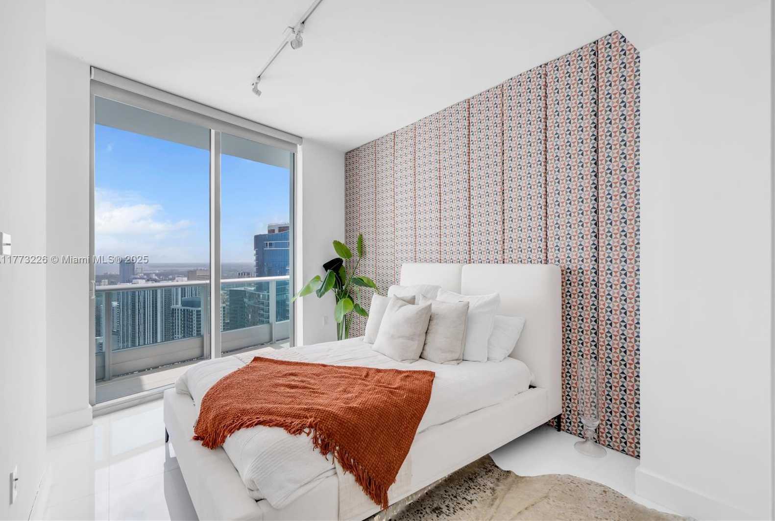 Small Image of 900 BISCAYNE BLVD #6109, Miami Number 15