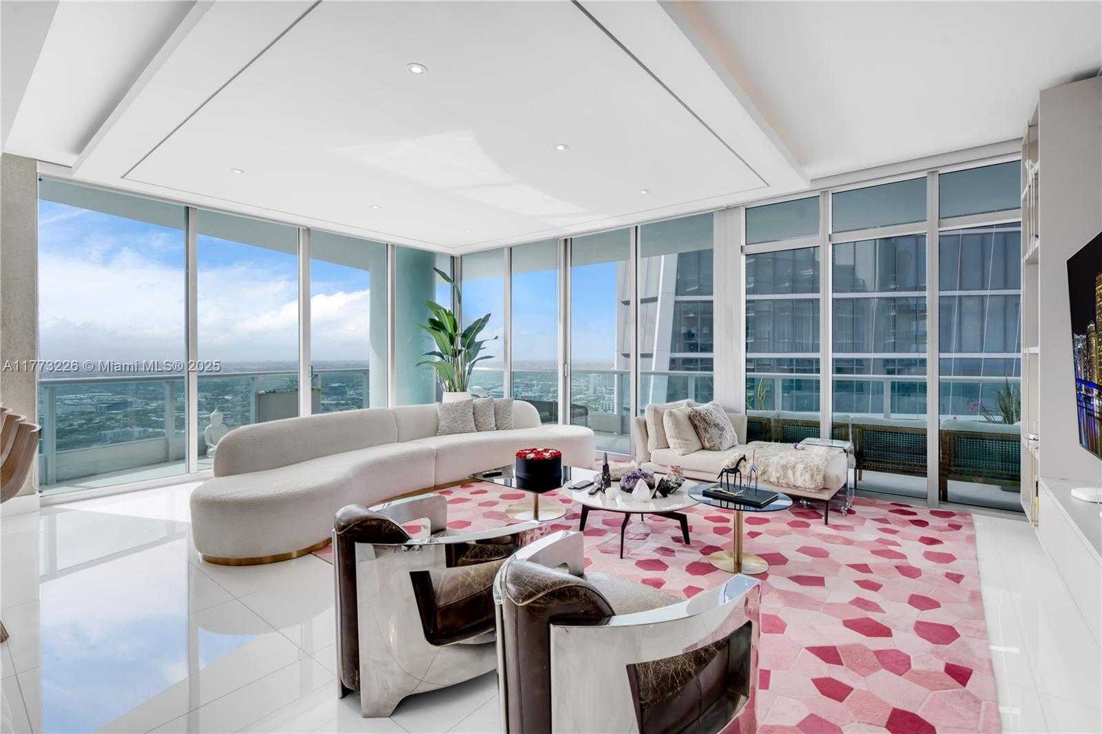 Small Image of 900 BISCAYNE BLVD #6109, Miami Number 6