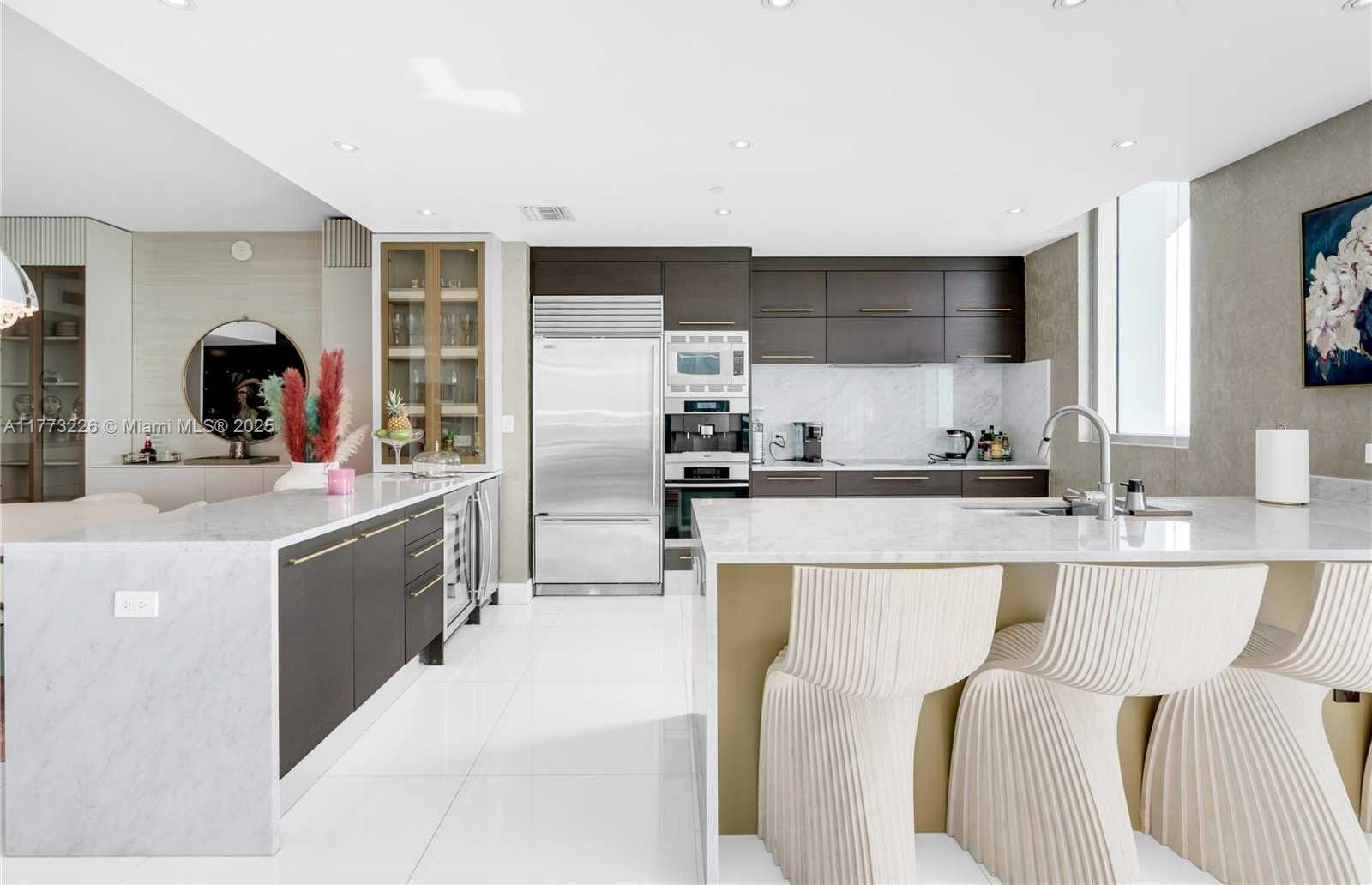Small Image of 900 BISCAYNE BLVD #6109, Miami Number 8