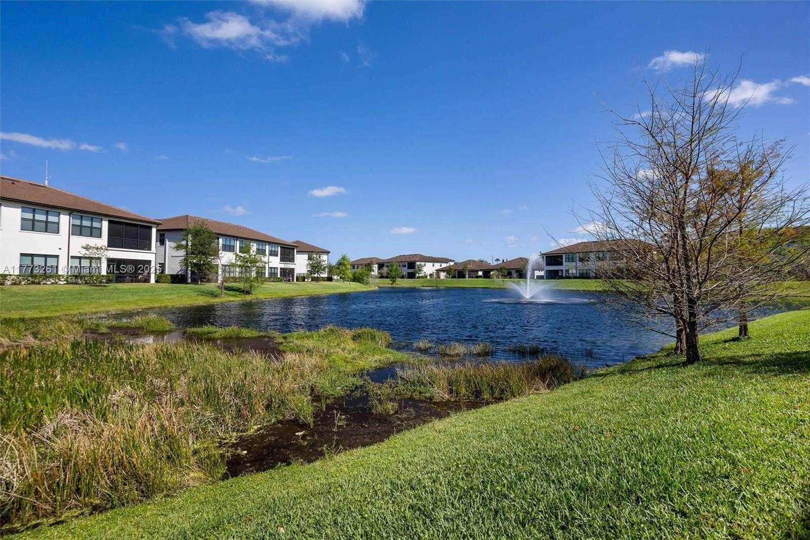 Small Image of 21824 CANADENSIS CIR #102, Boca Raton Number 17