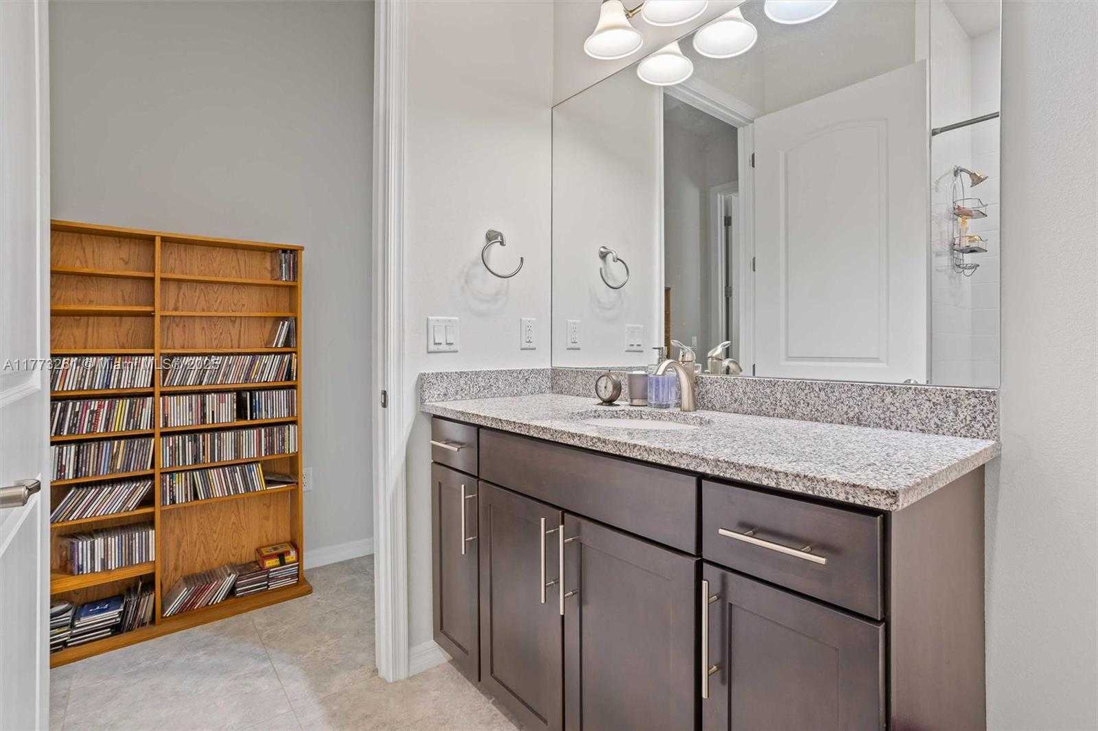 Small Image of 21824 CANADENSIS CIR #102, Boca Raton Number 29
