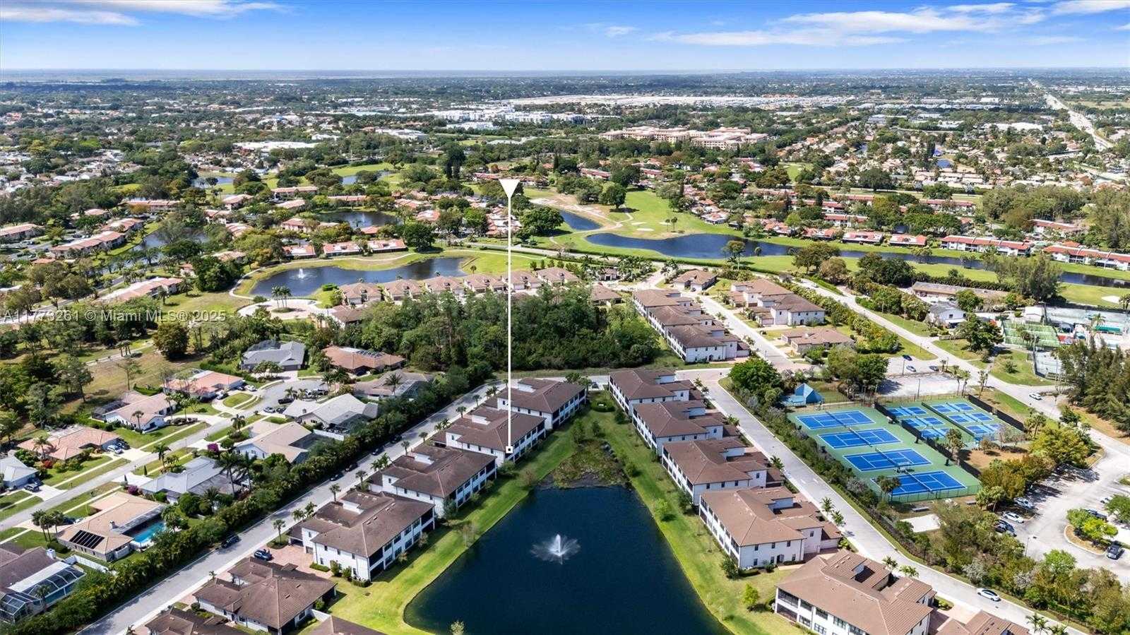 Small Image of 21824 CANADENSIS CIR #102, Boca Raton Number 36