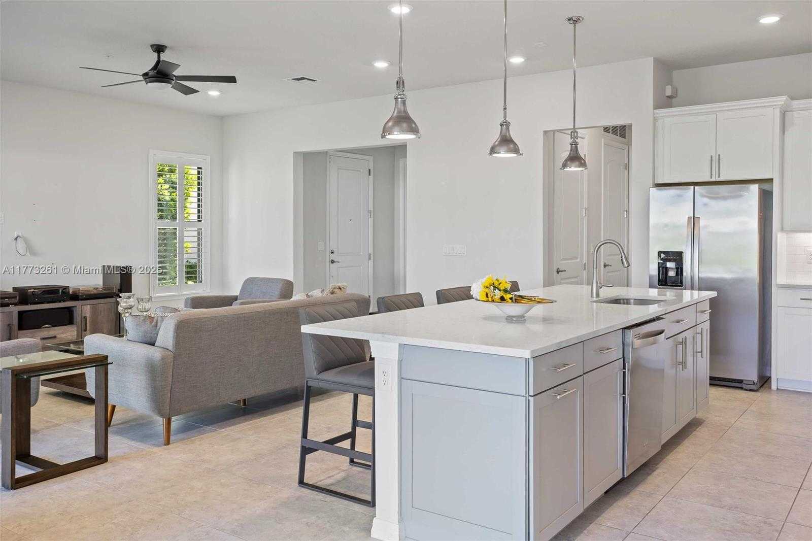 Small Image of 21824 CANADENSIS CIR #102, Boca Raton Number 8